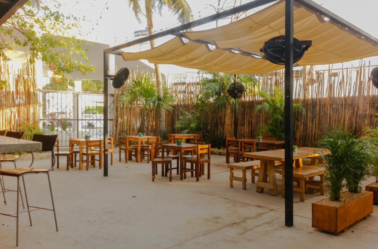 Lucky Duck Pj Otel Cancun Dış mekan fotoğraf
